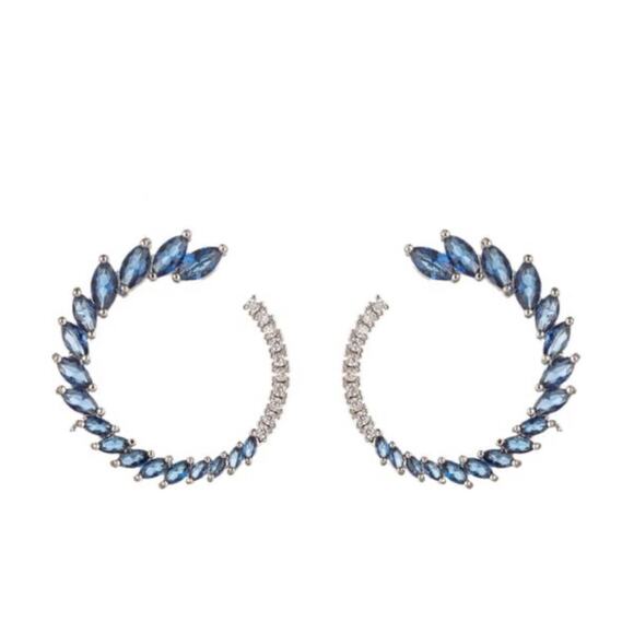 eye candy Jewelry - EYE CANDY LOS ANGELES Roman Graduated Dangle Earrings in Blue/Silver NEW